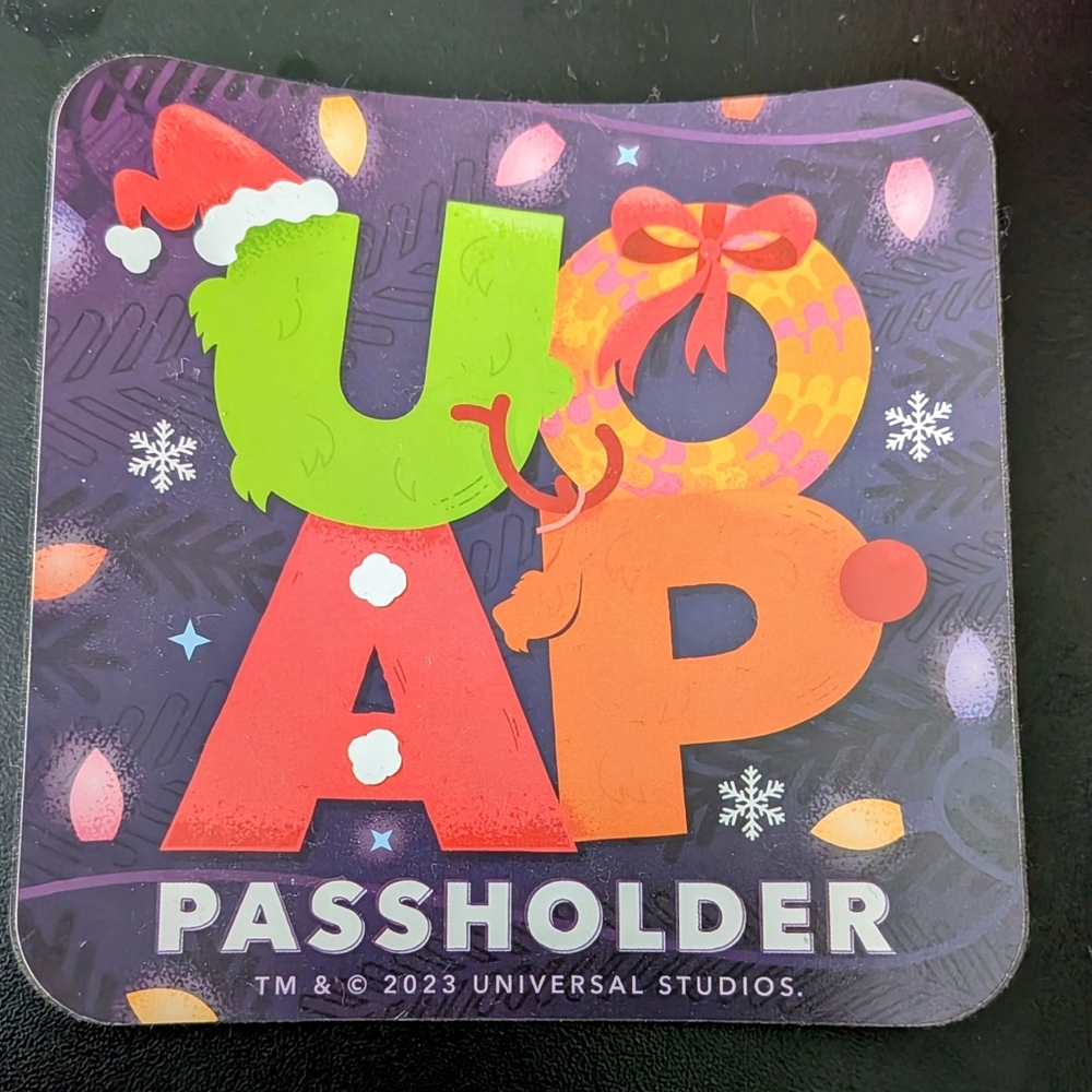 New, Universal Studios Orlando, Holiday, Pass holder Magnet-2023